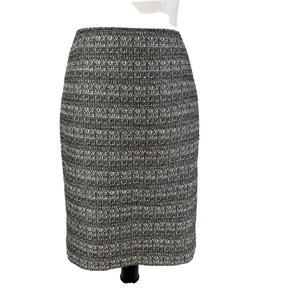 Anne Klein Skirt size 4 Black White Tweed Straight Knee Career Church Suit Slim - Picture 1 of 10
